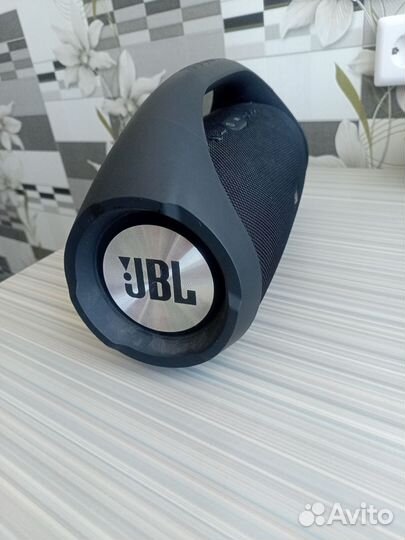 Колонка jbl boombox 1