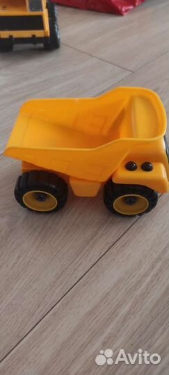 Машина самосвал