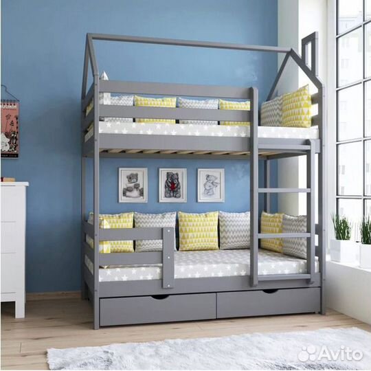 Двухъярусная детская кровать