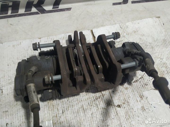 Суппорта задняя Audi A4 B8 2011—2015