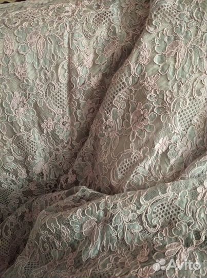 Ткань италия гипюр плюс для подклада 6 метров