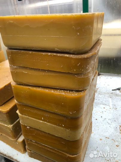 Воск пчелиный