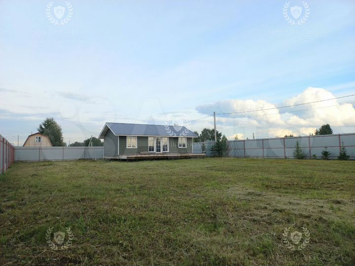 Дом 50,3 м² на участке 12 сот.