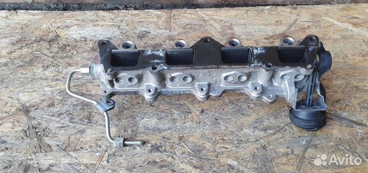 Коллектор впускной Volkswagen Golf V 2003-2009