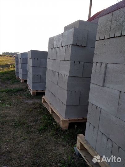 Блочный кирпич