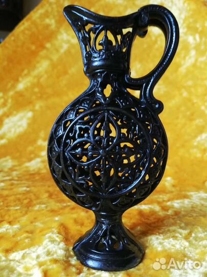 Ваза кувшинчик ажурный. Чугун царизм