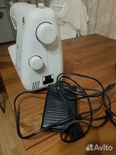 Швейная машина Astralux 590