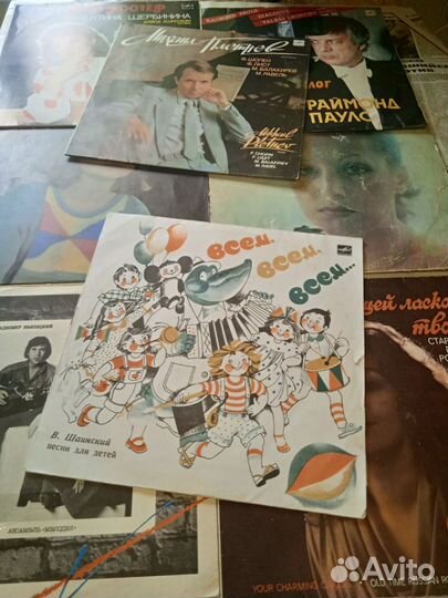 Одним лотом.Виниловые пластинки Б/У