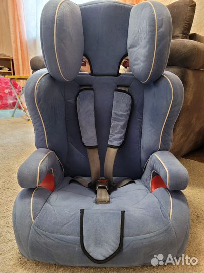 Автомобильное кресло babyhit