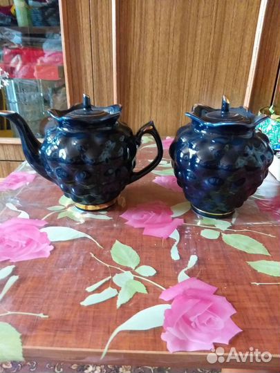 Чайник заварочный и сахарница