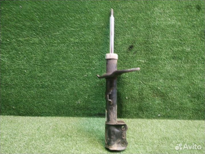 Амортизатор передний передний правый Lexus Rx200T