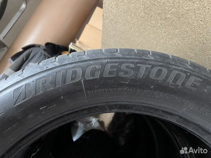 Bridgestone Potenza S001 235/50 R18 97V