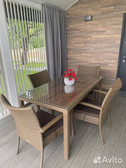 Плетеная садовая мебель