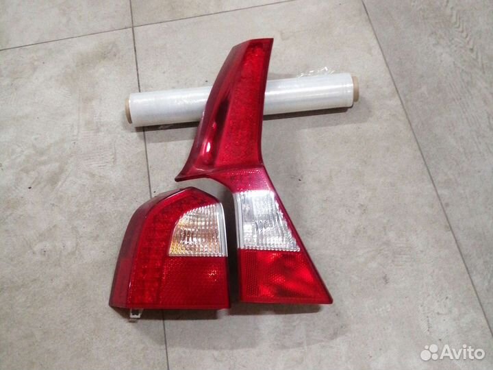 Фонарь задний левый на Volvo XC70