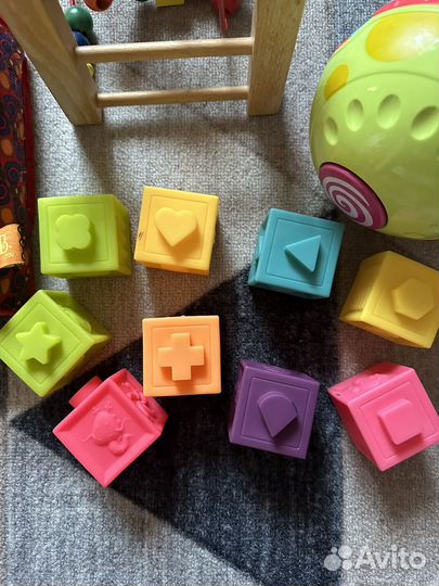 Игрушки пакетом battat