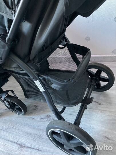 Прогулочная коляска Tomix stella