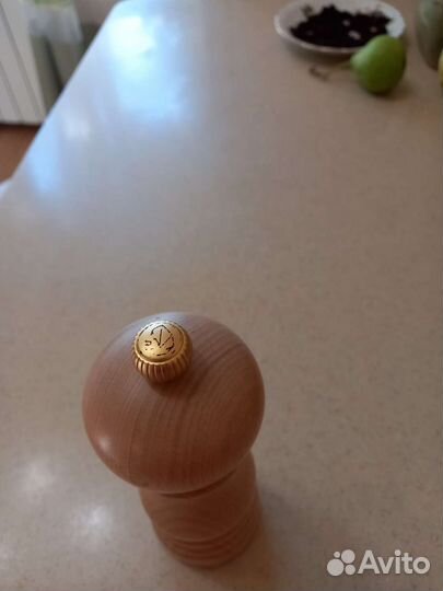 Мельница для перца Peugeot Paris 18 см