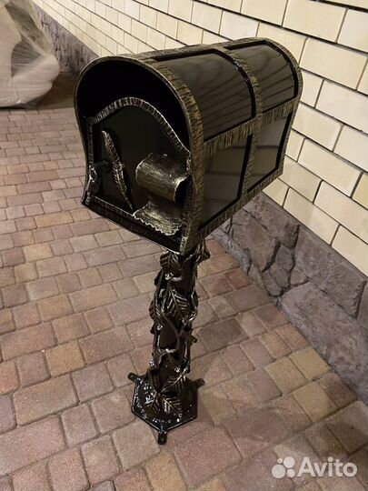 Ящик почтовый ручная работа