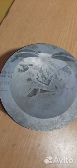 Поршень Opel Sintra 2.2