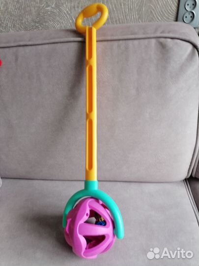 Каталка-развивающие игрушки