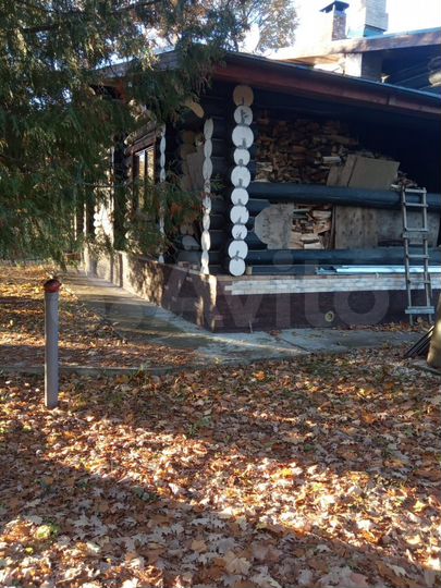 Дом 230 м² на участке 50 сот.