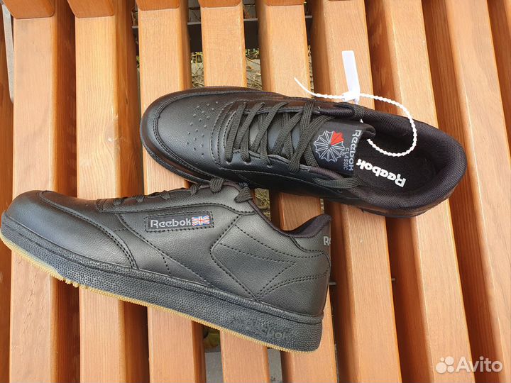 Мужские кроссовки