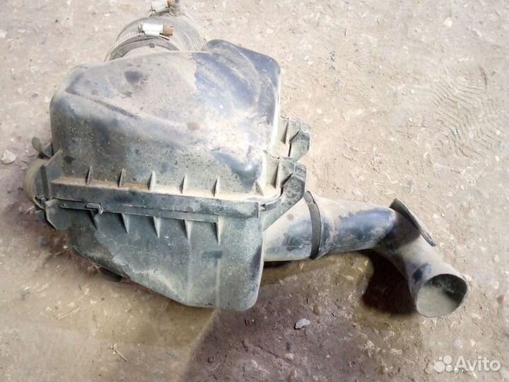 Корпус воздушного фильтра Geely MK