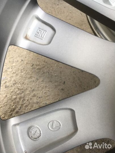 Оригинал япония lexus NX штатные Диски оригинал