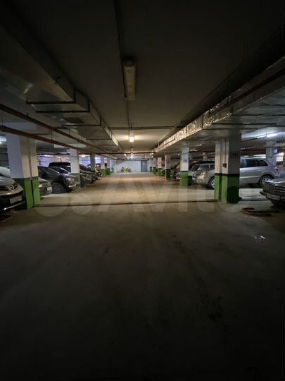Машиноместо, 16 м²