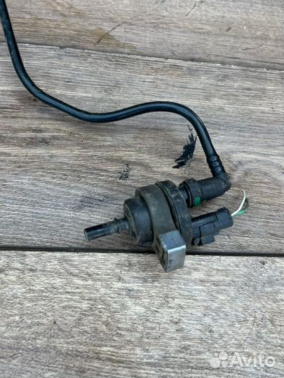 Электромагнитный клапан Renault Megane 2 1.6 2005