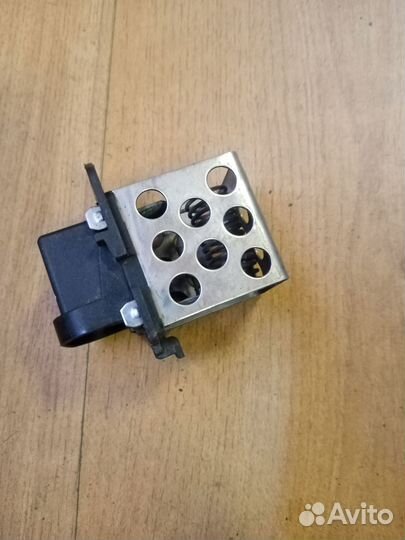 Резистор вентилятора Renault