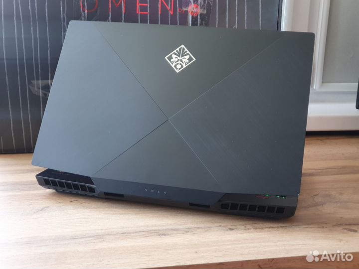 Hp omen 17 игровой зверь i7-10750h/32gb/RTX 2070