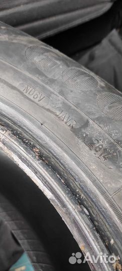 Goodyear Ultragrip Ice Arctic 215/65 R16 98
