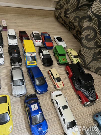 Машинки модельки