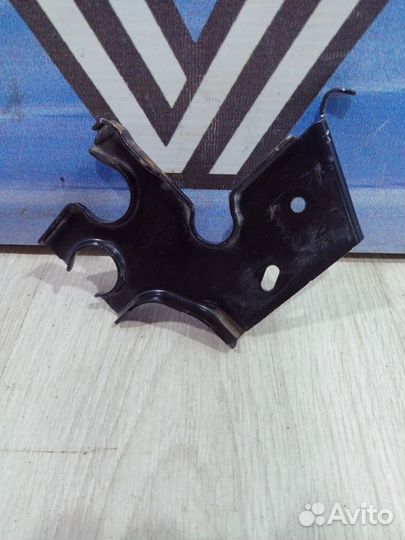 Кронштейн Renault duster