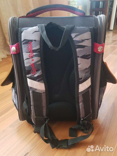 Школьный рюкзак для мальчика