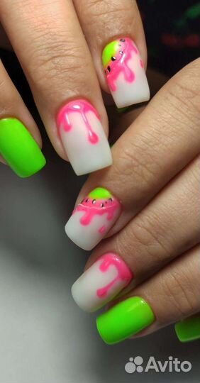 Маникюр с покрытием гель лак. Сормово