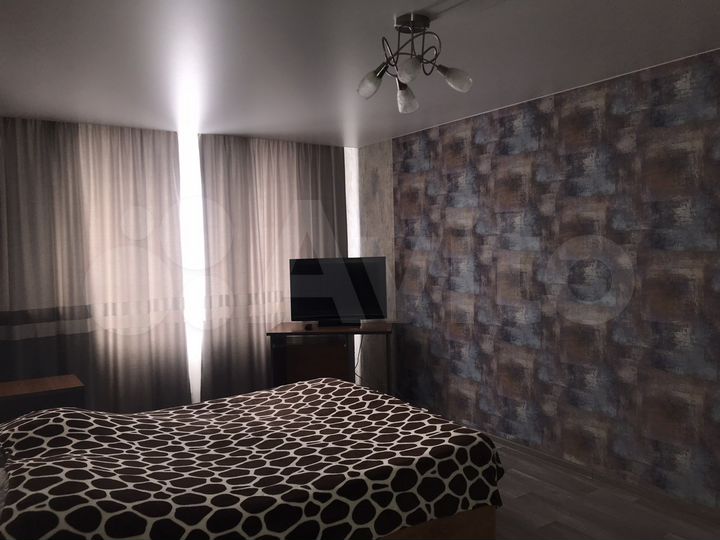 1-к. квартира, 37 м², 8/10 эт.
