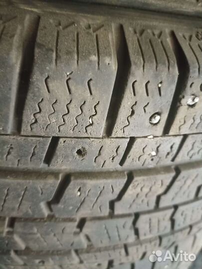 Goodyear Ice Navi Van 215/65 R15C