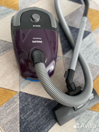 Пылесос Philips power go 2000w
