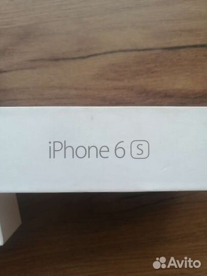 Коробка от iPhone 6s