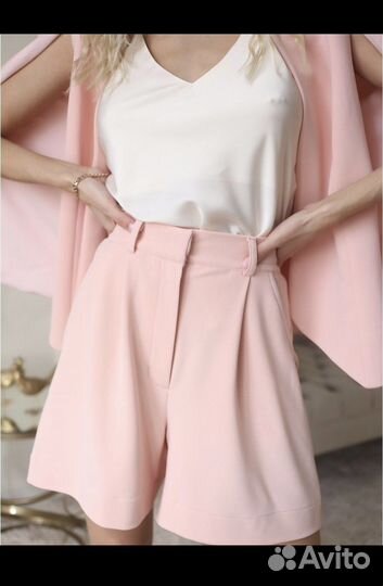 Шорты женские