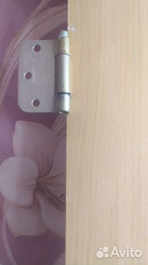 Двери б/у в хорошем состоянии на туалет и ванную