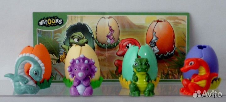 Новогодние серии киндер,драконы,черепашки редкие