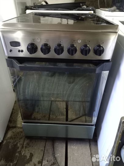 Стеклокерамическая плита Индезит