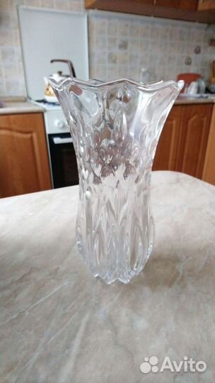 Хрустальная ваза Новая