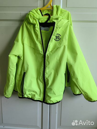 Ветровка детская яркая 140