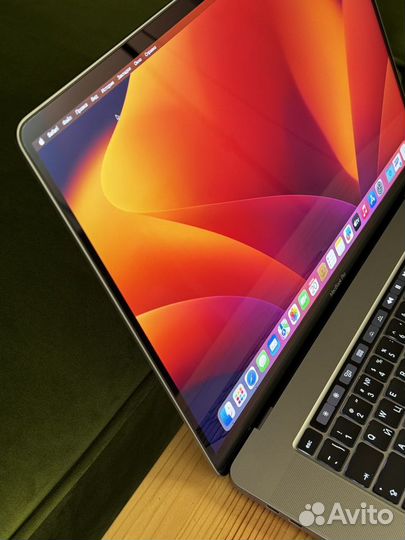 RU, Топовый MacBook Pro 16 8CPU i9 и 1TB SSD