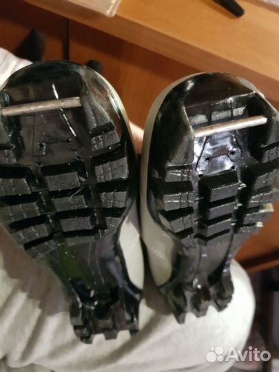 Ботинки для беговых лыж