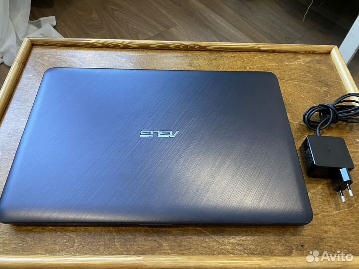 Asus Vivobook
